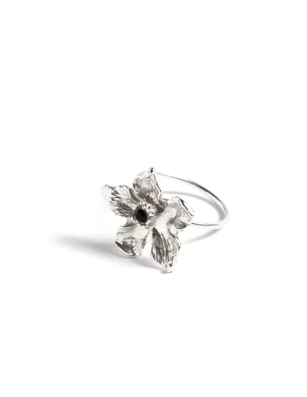 NÍCOLI ANILLO FLOR CRISTAL PLATEADO< Anillos