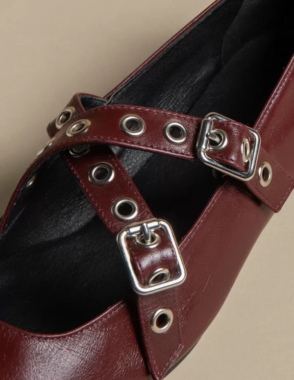 bailarina_granate_doble_h_2.webp NÍCOLI BAILARINA DOBLE HEBILLA< Zapatos