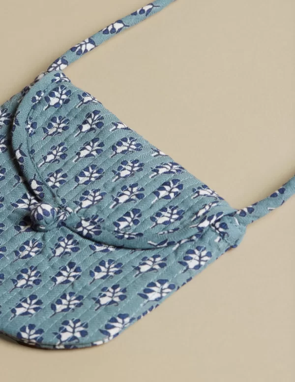 bandolera_flor_ramito_azu_1.webp NÍCOLI BANDOLERA FLOR RAMITO AZUL< Bandoleras | Bolsos Y Bandoleras
