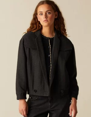 bomber_espiga_0.webp NÍCOLI BOMBER ESPIGA< Ropa De Abrigo