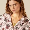 NÍCOLI CAMISA FLOR BUTI OCRE< Camisas
