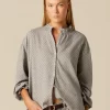 camisa_hojitas_azul_0.webp NÍCOLI CAMISA HOJITAS AZUL< Camisas