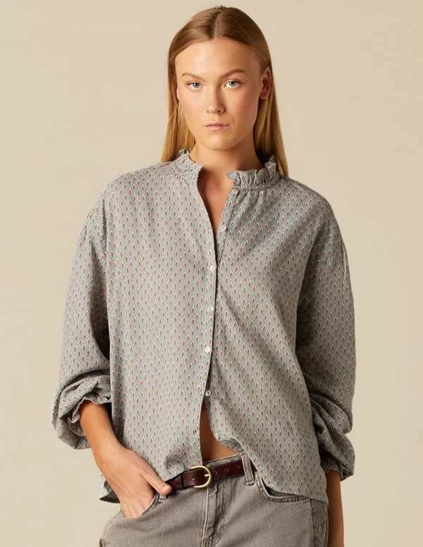 camisa_hojitas_azul_0.webp NÍCOLI CAMISA HOJITAS AZUL< Camisas