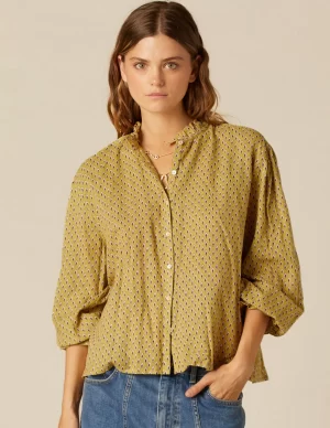 NÍCOLI CAMISA HOJITAS< Camisas