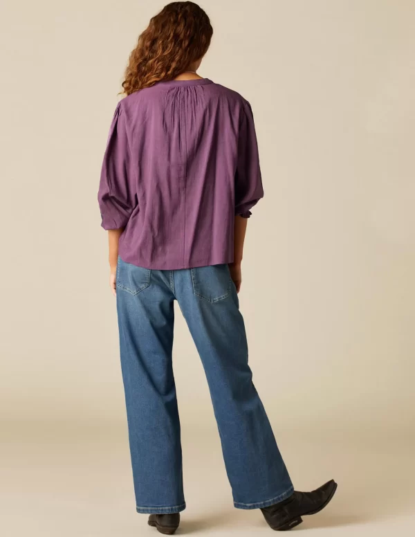 NÍCOLI CAMISA MORA BORDADO FLOR< Camisas