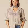 NÍCOLI CAMISA RAYA MARRÓN NIDOS< Camisas