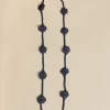 NÍCOLI COLLAR FLOR PUNTO AZUL< Collares | Collares