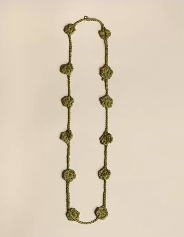 NÍCOLI COLLAR FLOR PUNTO< Collares | Collares