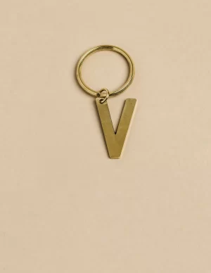 NÍCOLI LLAVERO 'V' DORADO< Llaveros | Llaveros
