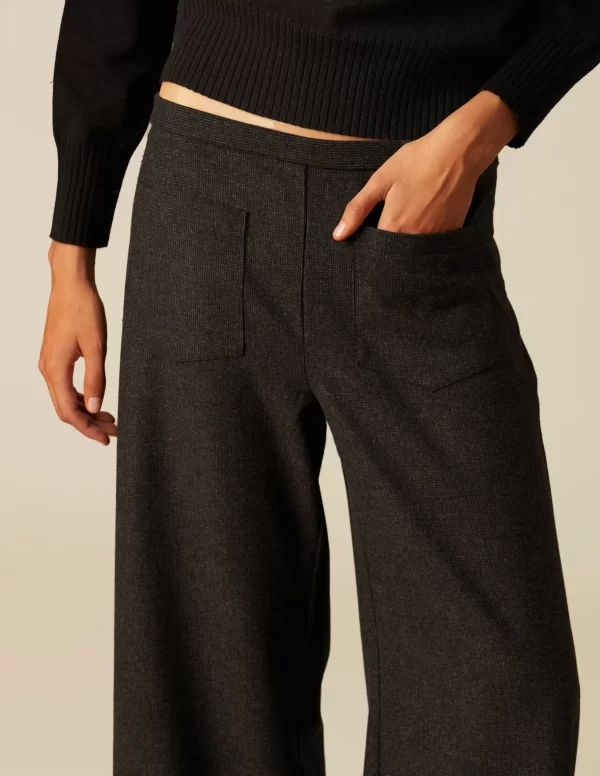 NÍCOLI PANTALÓN ANCHO DIBUJO GRIS< Pantalones
