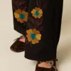 NÍCOLI PANTALÓN BORDADO FLOR< Denim | Pantalones