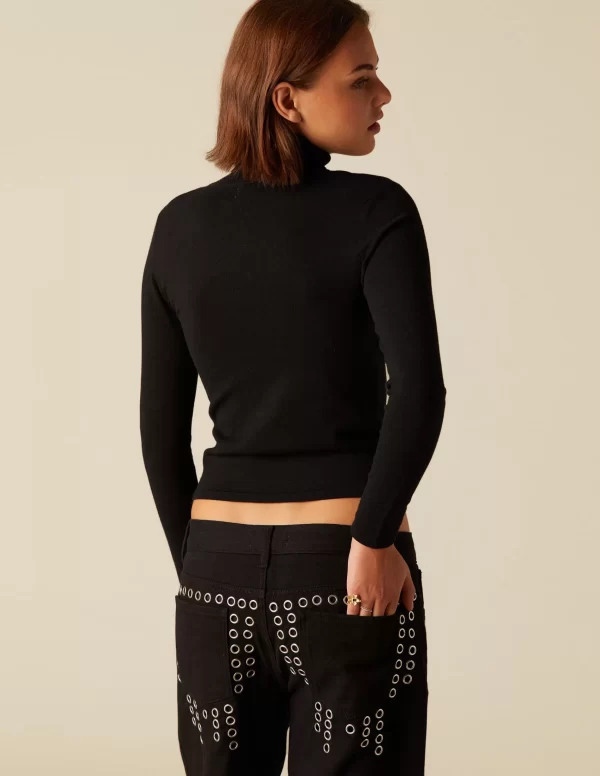 NÍCOLI TOP ABERTURA ESCOTE CUELLO VUELTO NEGRO< Tops