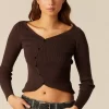 top_cruce_botones_marrn_0.webp NÍCOLI TOP CRUCE BOTONES MARRÓN< Tops