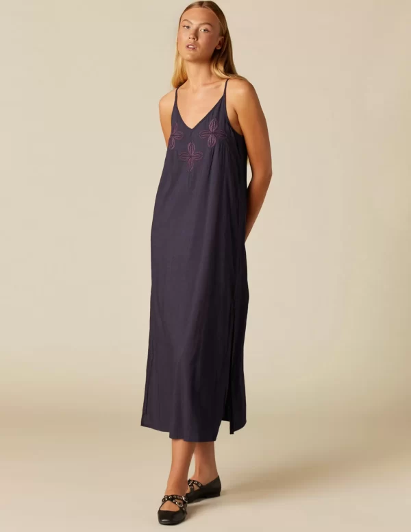 NÍCOLI VESTIDO AZUL TIRANTES BORDADO< Vestidos