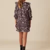 NÍCOLI VESTIDO FLOR INDIA MORA< Vestidos